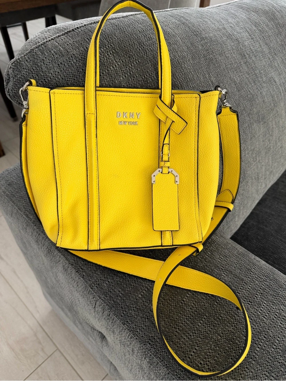 DKNY Small Yellow Pebbled Leather Tote with Removable Strap. Good condition - Picture 16 of 16